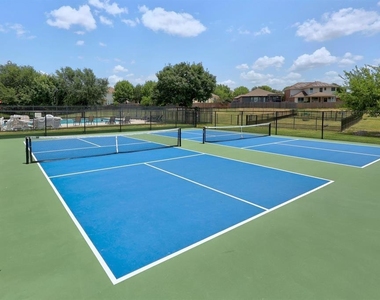 11315 Gadsen Ln - Photo Thumbnail 35