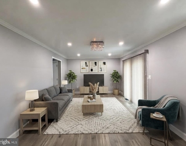 258 Green Fern Way - Photo Thumbnail 3