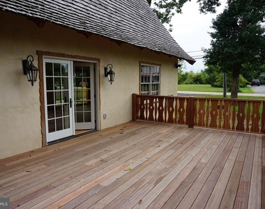 4724 Pleasant Grove Road - Photo Thumbnail 6