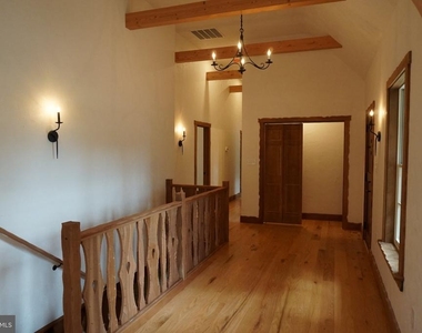 4724 Pleasant Grove Road - Photo Thumbnail 7