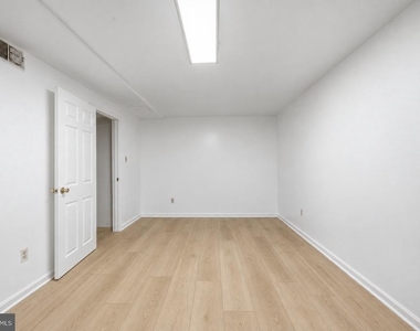 34 Tullycross Court - Photo Thumbnail 34