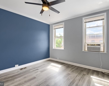 715 S Curley Street - Photo Thumbnail 16