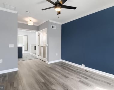 715 S Curley Street - Photo Thumbnail 14