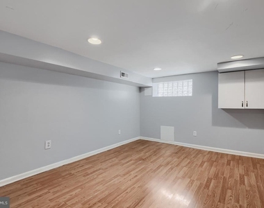 715 S Curley Street - Photo Thumbnail 21