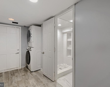 715 S Curley Street - Photo Thumbnail 22