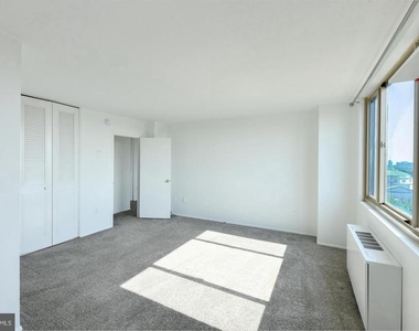 1 E University Parkway - Photo Thumbnail 11