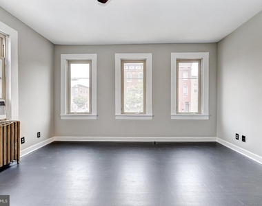 3301 Foster Avenue - Photo Thumbnail 10