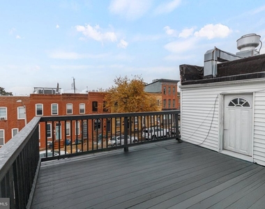 3301 Foster Avenue - Photo Thumbnail 13