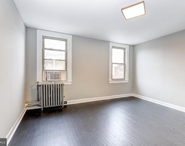 3301 Foster Avenue - Photo Thumbnail 8