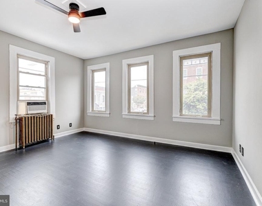 3301 Foster Avenue - Photo Thumbnail 12