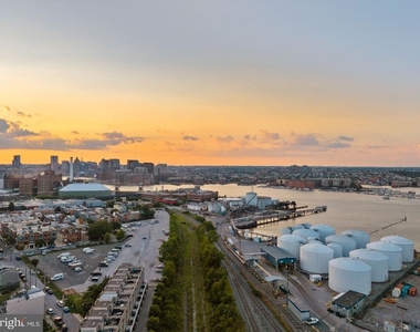 1200 Steuart Street - Photo Thumbnail 31