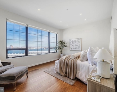 1200 Steuart Street - Photo Thumbnail 21