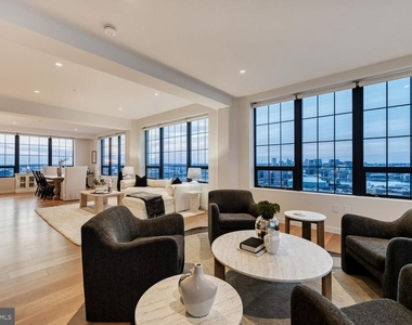 1200 Steuart Street - Photo Thumbnail 14