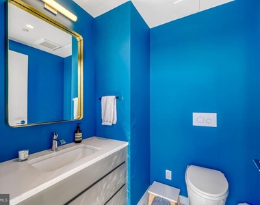 1200 Steuart Street - Photo Thumbnail 17