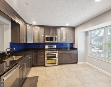 2608 Worrell Court - Photo Thumbnail 5