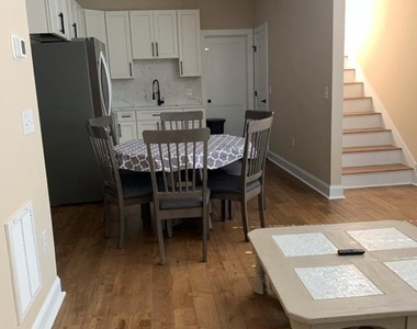 8 New Castle Court - Photo Thumbnail 1