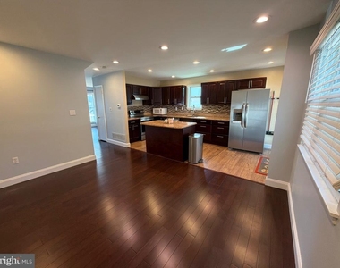 117 Elliot Street - Photo Thumbnail 6