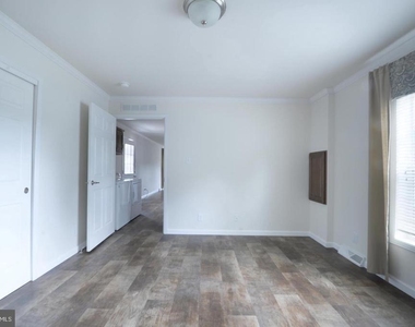 36 Riverview Drive - Photo Thumbnail 8