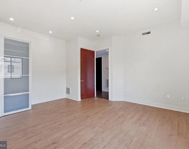 1931 12th Street Nw - Photo Thumbnail 21