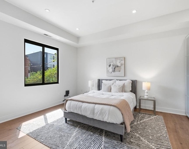 1931 12th Street Nw - Photo Thumbnail 24