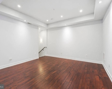 1931 12th Street Nw - Photo Thumbnail 12