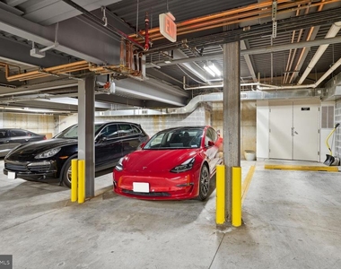 2351 Champlain Street Nw - Photo Thumbnail 2