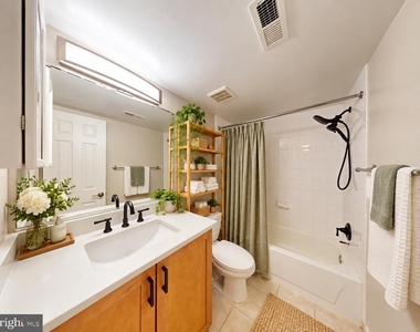 3609 38th Street Nw - Photo Thumbnail 10