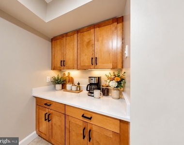 3609 38th Street Nw - Photo Thumbnail 5