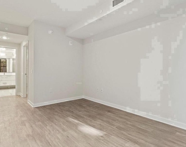 4000 Wisconsin Avenue Nw - Photo Thumbnail 26