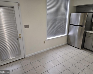 706 10th Street Ne - Photo Thumbnail 7