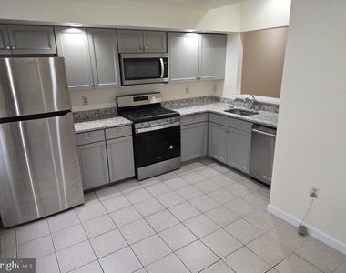 706 10th Street Ne - Photo Thumbnail 6