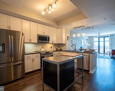 400 Massachusetts Avenue Nw - Photo Thumbnail 2
