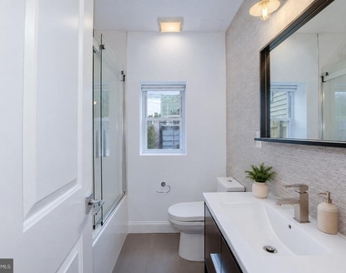 435 Ridge Street Nw - Photo Thumbnail 13