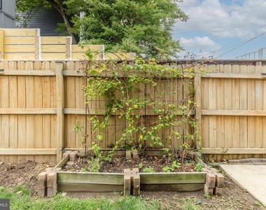 435 Ridge Street Nw - Photo Thumbnail 30