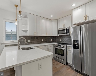 4442 B Street Se - Photo Thumbnail 5