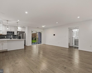 4442 B Street Se - Photo Thumbnail 1