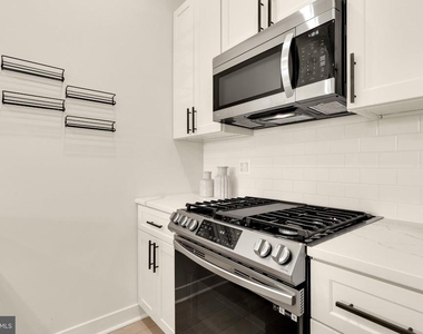 5507 7th Street Nw - Photo Thumbnail 11