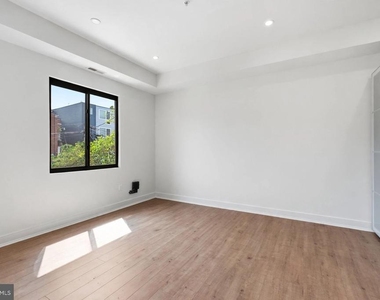 1931 12th Street Nw - Photo Thumbnail 18