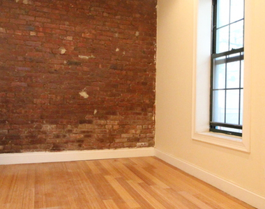 552 Lincoln Pl - Photo Thumbnail 15