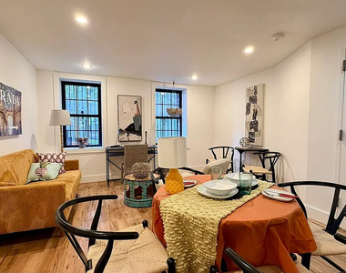 22 Patchen Ave - Photo Thumbnail 4