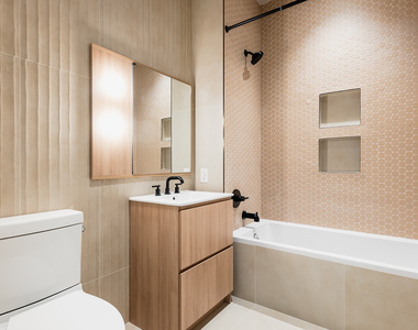 733 Lincoln Pl - Photo Thumbnail 1