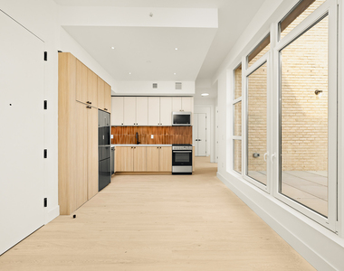 733 Lincoln Pl - Photo Thumbnail 7