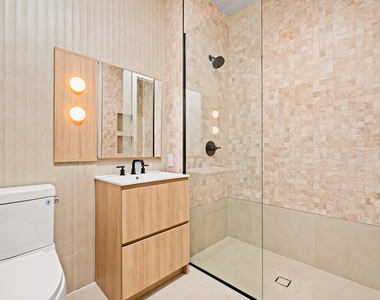 733 Lincoln Pl - Photo Thumbnail 12