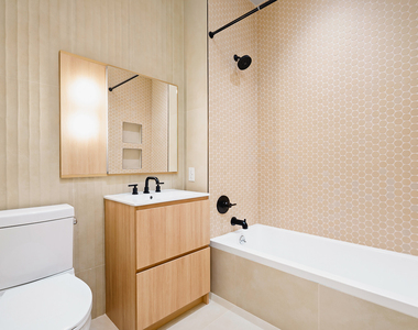 733 Lincoln Pl - Photo Thumbnail 11