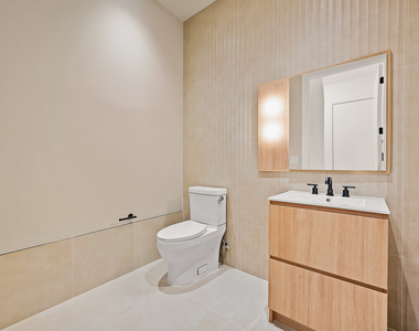 733 Lincoln Pl - Photo Thumbnail 7