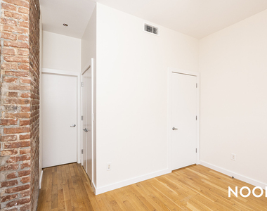 417 Suydam St - Photo Thumbnail 16