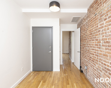 417 Suydam St - Photo Thumbnail 12