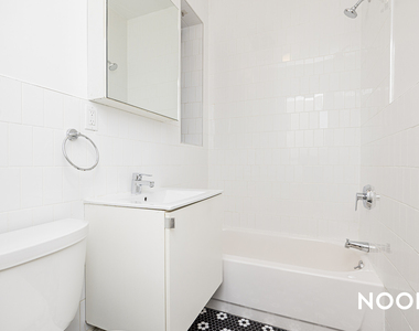 417 Suydam St - Photo Thumbnail 7