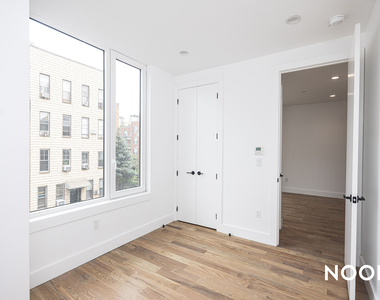 228 N 7th St - Photo Thumbnail 3