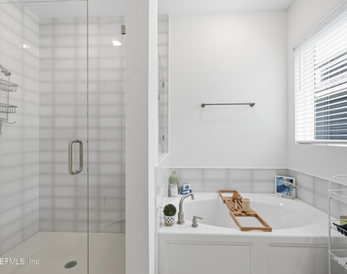 263 Archstone Way - Photo Thumbnail 19